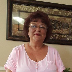 Meet your Posher, Debbie